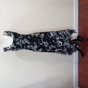 Komarov Sleeveless Asymmetrical Hem Chiffon Midi Dress Onyx Vine Black White - M